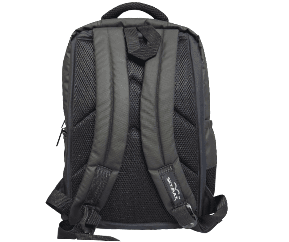 lio bp6 17-inch water-resistant backpack